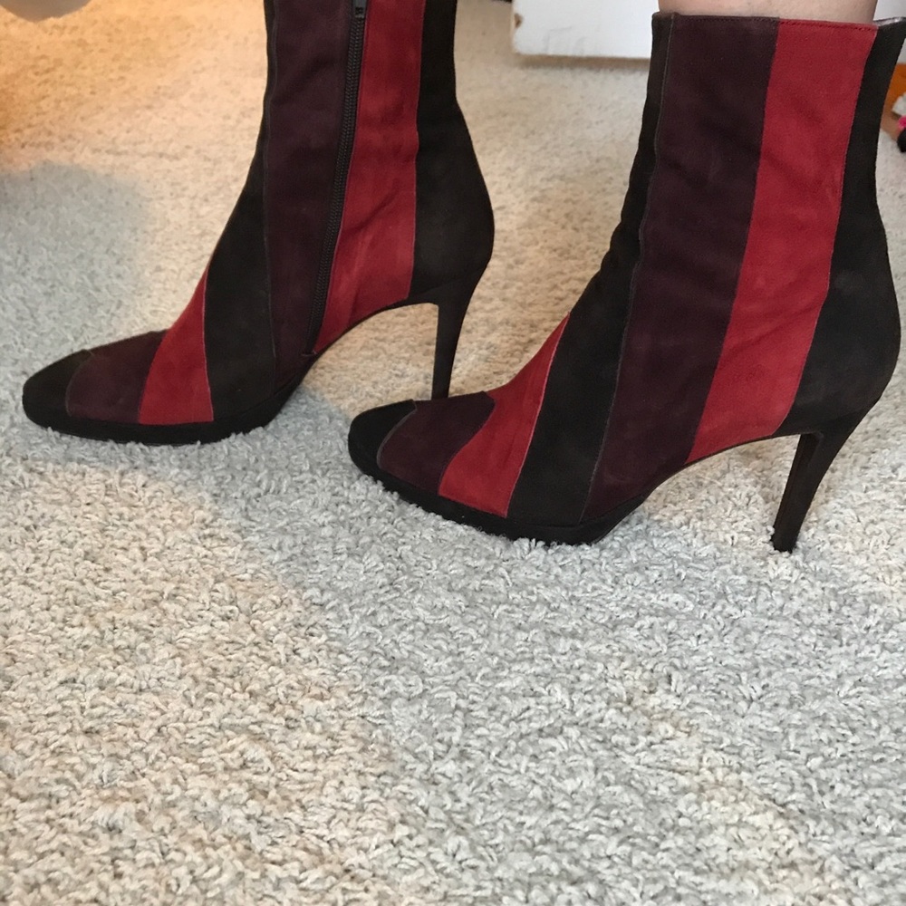 Audrey striped suede ankle boots. - Picture 3 of 8
